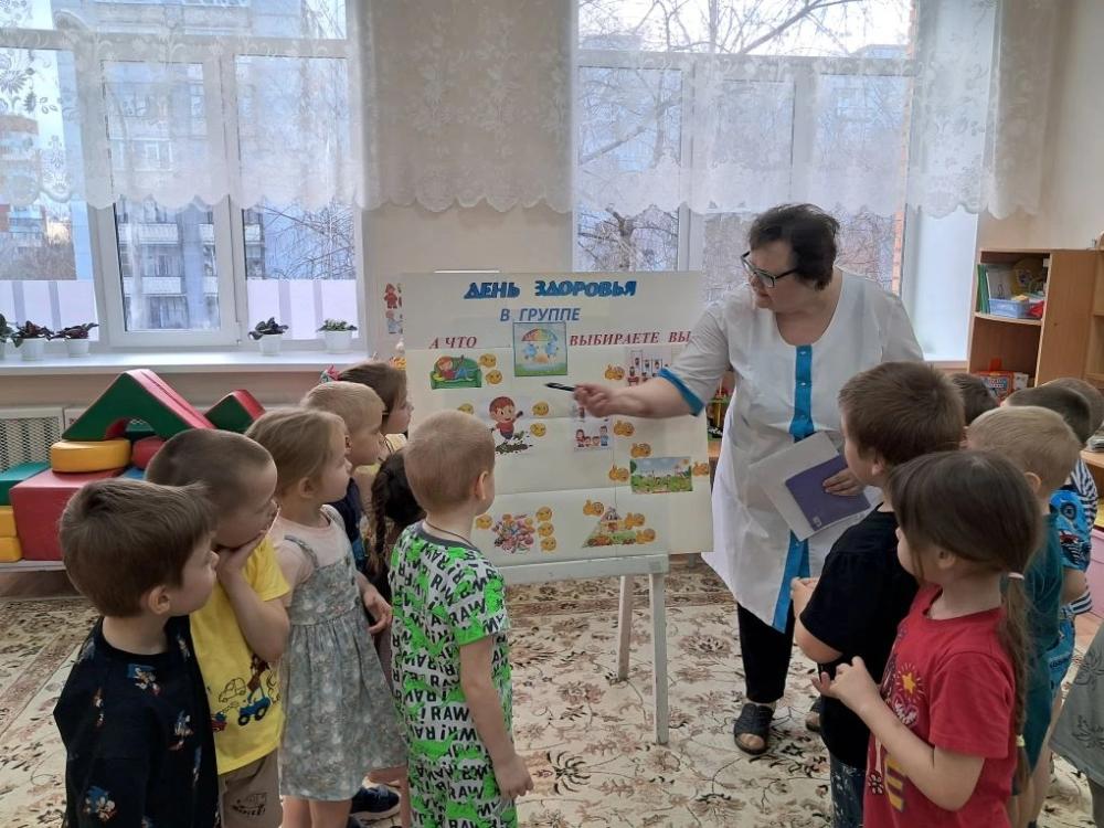 Медики провели познавательные занятия в детских садах города Пензы в рамках Всероссийской профилактической акции "Чистое поколение - 2026"