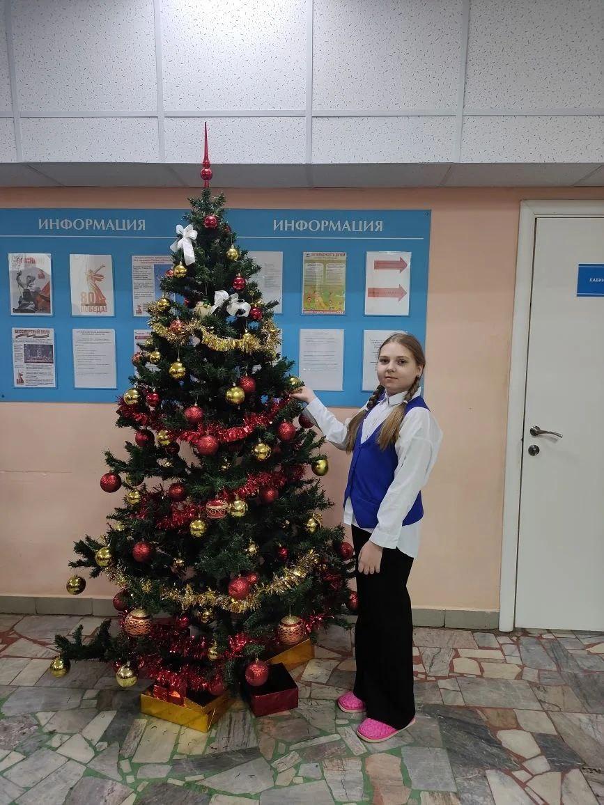 Праздник к нам приходит! Волшебство Нового года уже во всех детских поликлиниках города